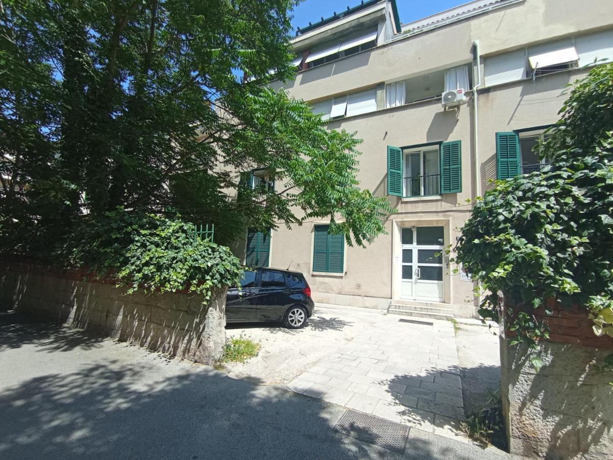 Apartment Nina , Bacvice Beach Split Eksteriør bilde